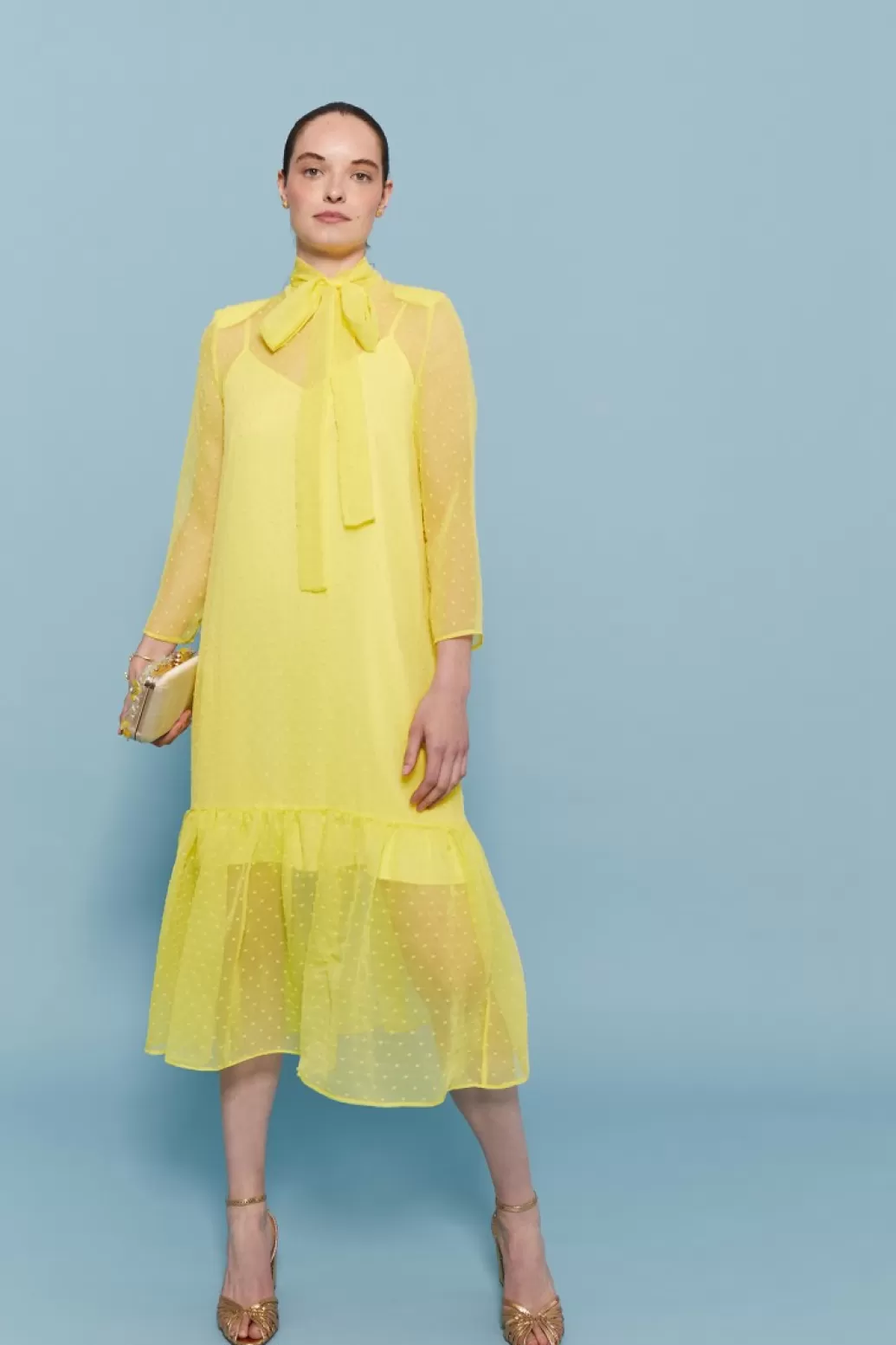 Shop VESTIDO CLEOTEAMARILLO Midi dresses