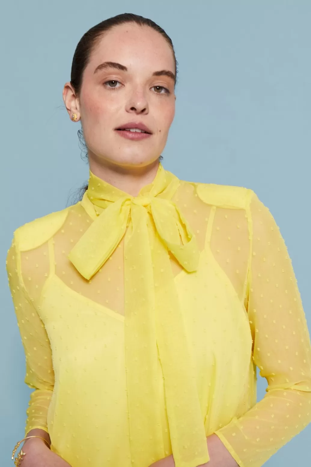 Shop VESTIDO CLEOTEAMARILLO Midi dresses